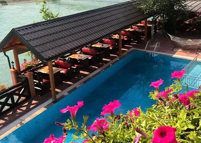 Ranc Brajlovic Hotel *